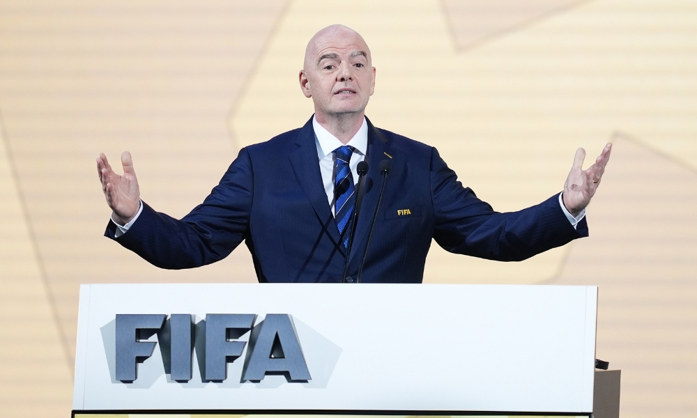 来冲击对方 来冲击对方