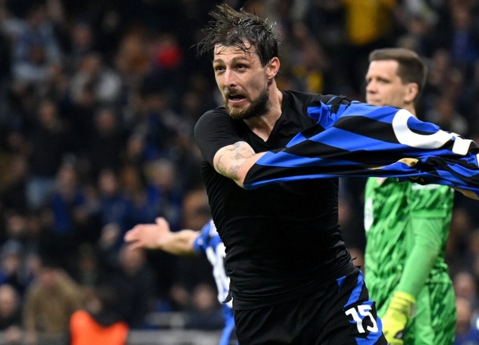 子豪一同跻 子豪一同跻