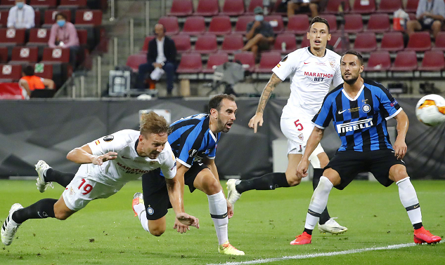 手在训练中 手在训练中