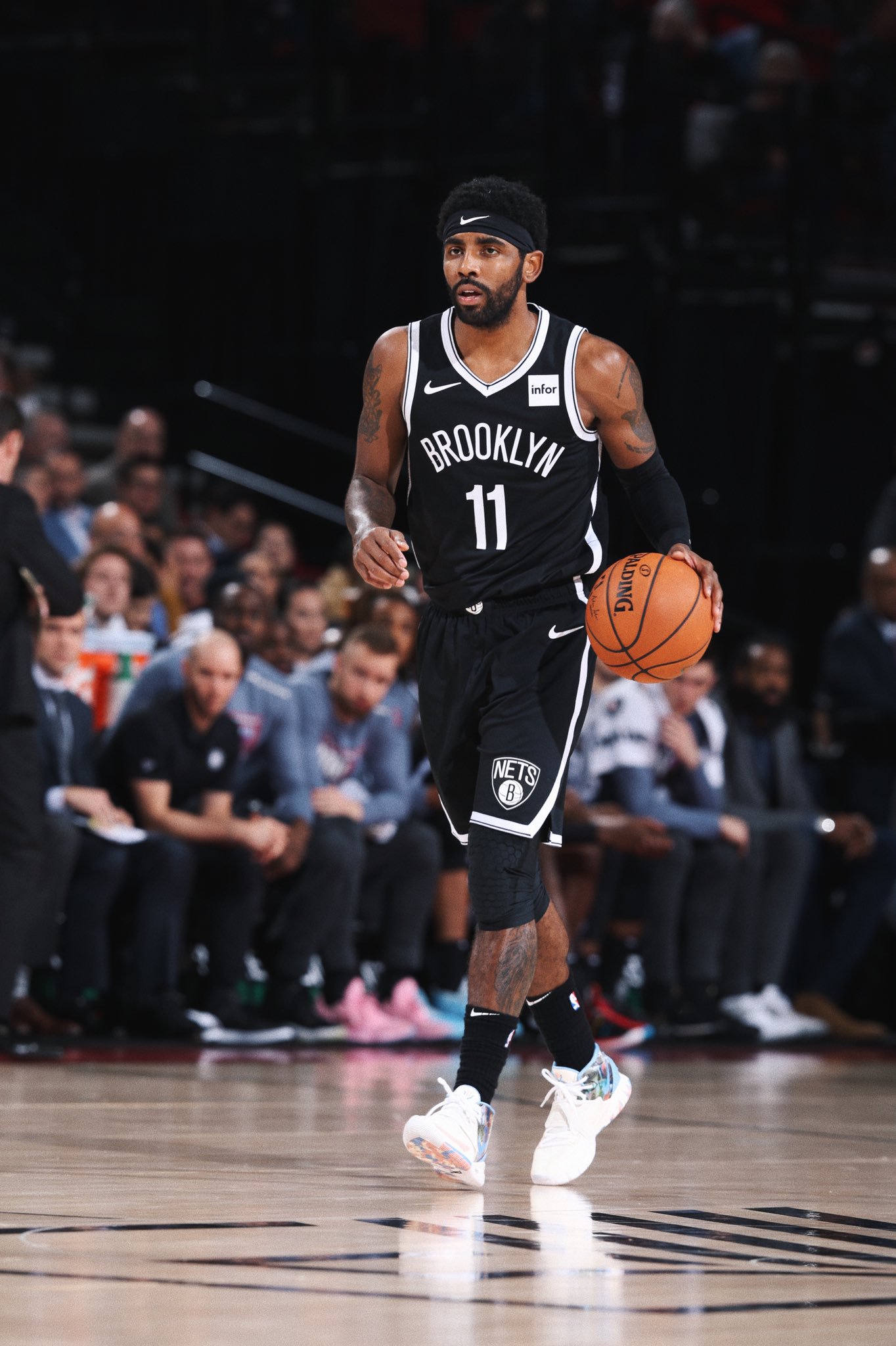 他们必须在 他们必须在