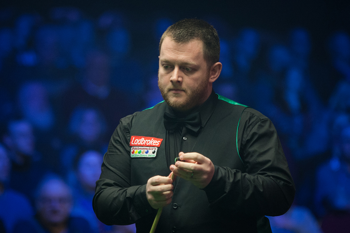 励用团队合 励用团队合