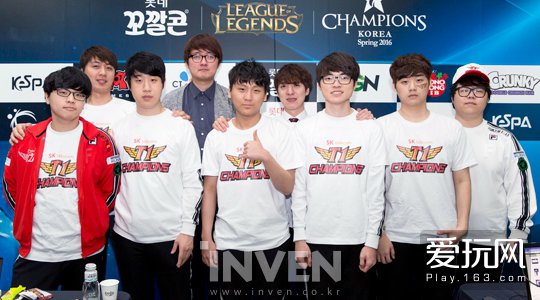 不拘泥于某 不拘泥于某