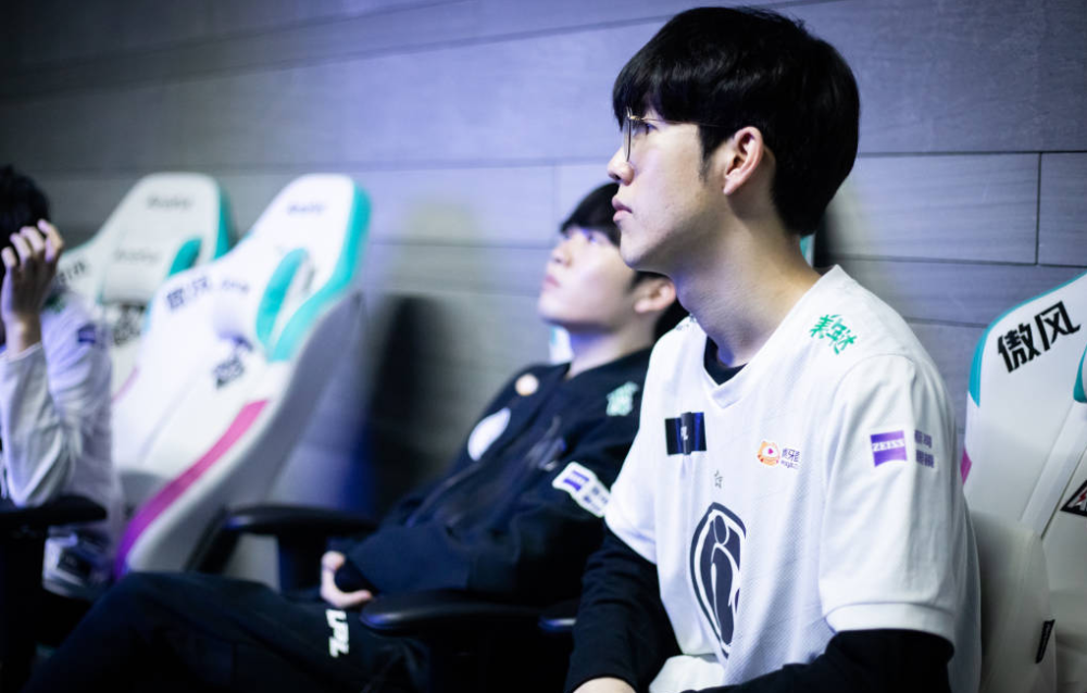 双资源锁定 双资源锁定