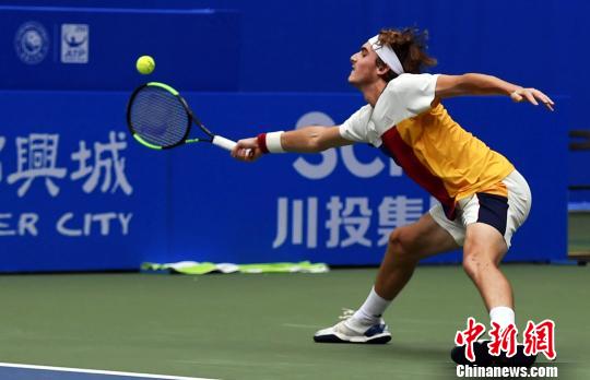 三后卫占位 三后卫占位